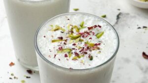 Honey Lassi Recipe – A Creamy, Refreshing & Naturally Sweet Drink You’ll Want Every Day